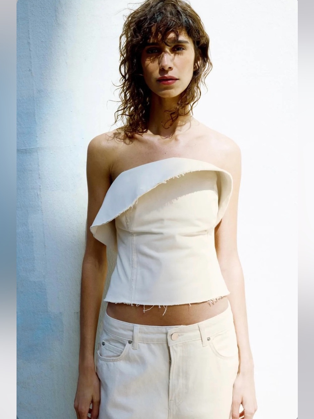 New ZARA Ruffled Denim Corset Blouse Strapless Off-Shoulder Cream Top
